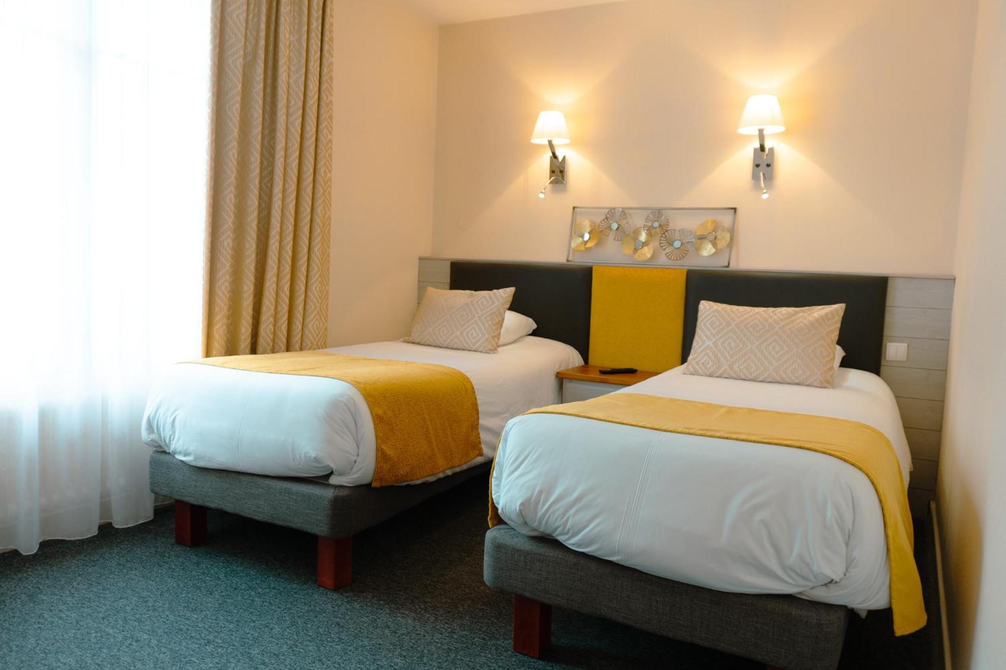 Hotel Spa & Restaurant O Pervenches Σαμπερί Εξωτερικό φωτογραφία