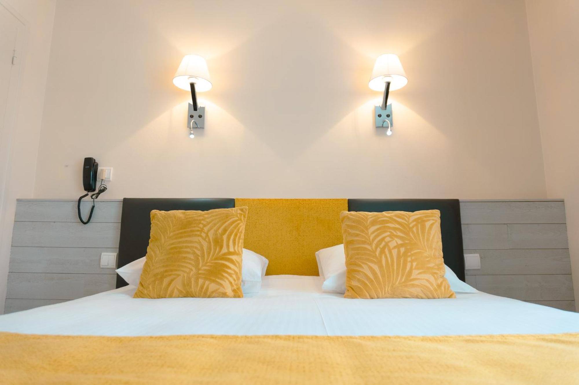 Hotel Spa & Restaurant O Pervenches Σαμπερί Εξωτερικό φωτογραφία