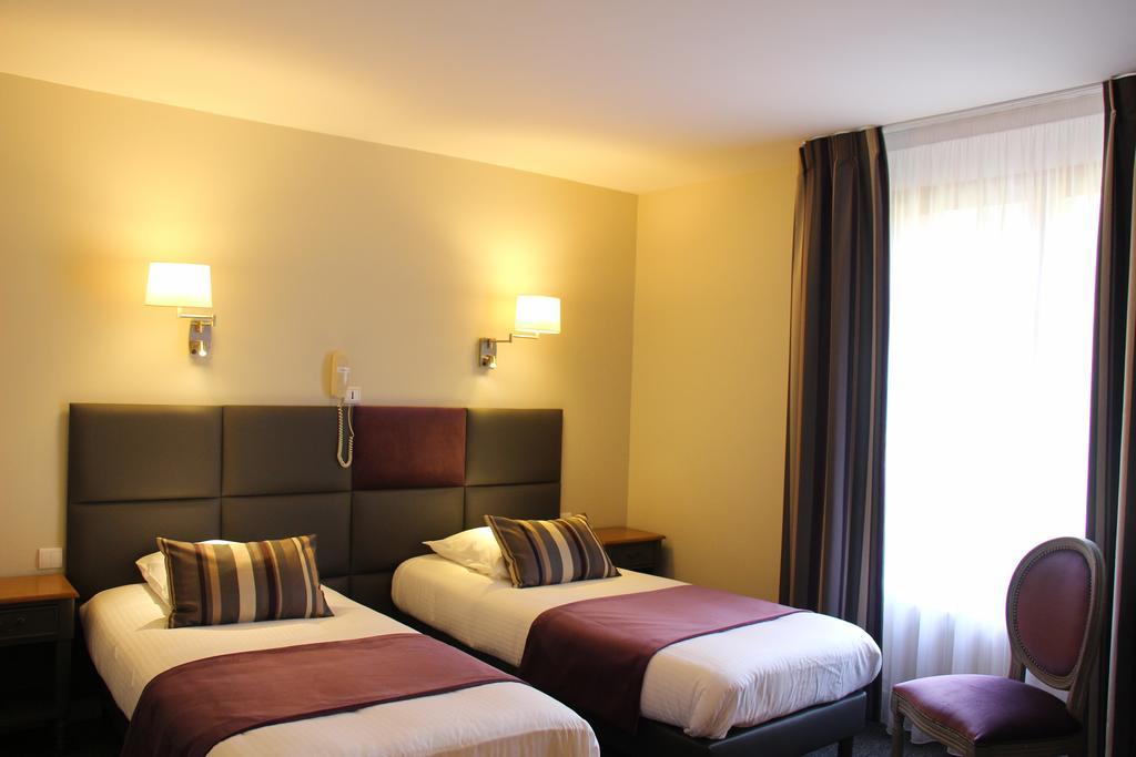 Hotel Spa & Restaurant O Pervenches Σαμπερί Εξωτερικό φωτογραφία